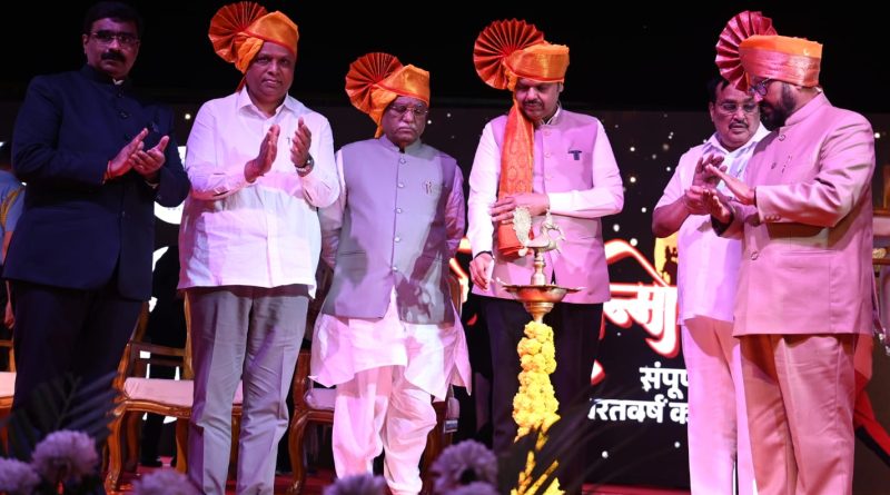 लाल किल्ल्यात शिवजन्मोत्सवाचा सोहळा उत्साहात लाल किल्ल्यात शिवजन्मोत्सवाचा सोहळा उत्साहात