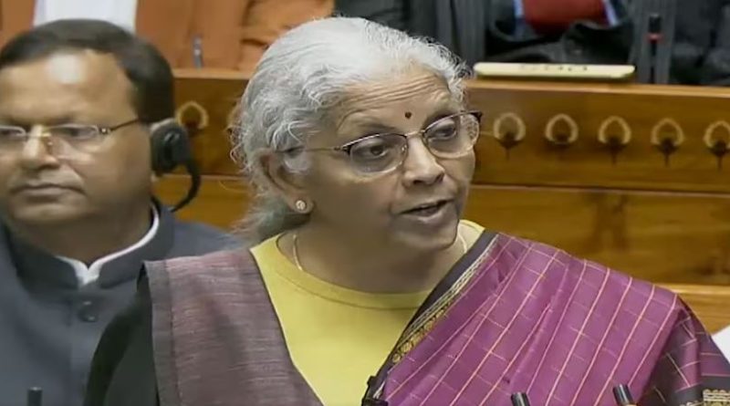 आयकर रचनेत कोणताही बदल नाहीत आयकर रचनेत कोणताही बदल नाहीत