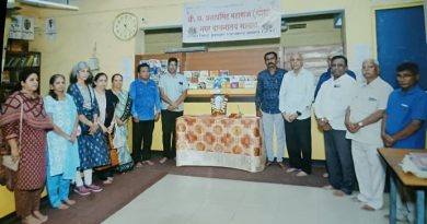 डोहकार श्रीनिवास कुलकर्णी यांना श्रद्धांजली
