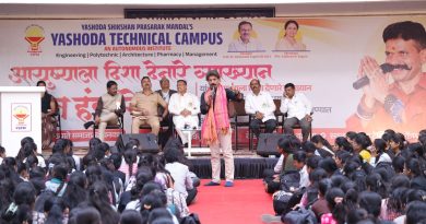 आई-वडिलांच्या त्यागाची जाणीव ठेवा:प्रा. वसंत हंकारे