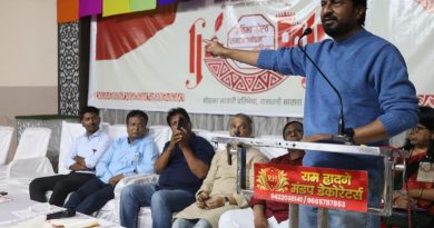 सत्यासाठी झुंजण्याची ताकद साहित्य देते- किरण माने