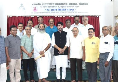 अरुण गोडबोले म्हणजे सातारचे नाव जगभर नेणारा माणूस :प्रा .नितीन बानुगडे पाटील अरुण गोडबोले म्हणजे सातारचे नाव जगभर नेणारा माणूस :प्रा .नितीन बानुगडे पाटील